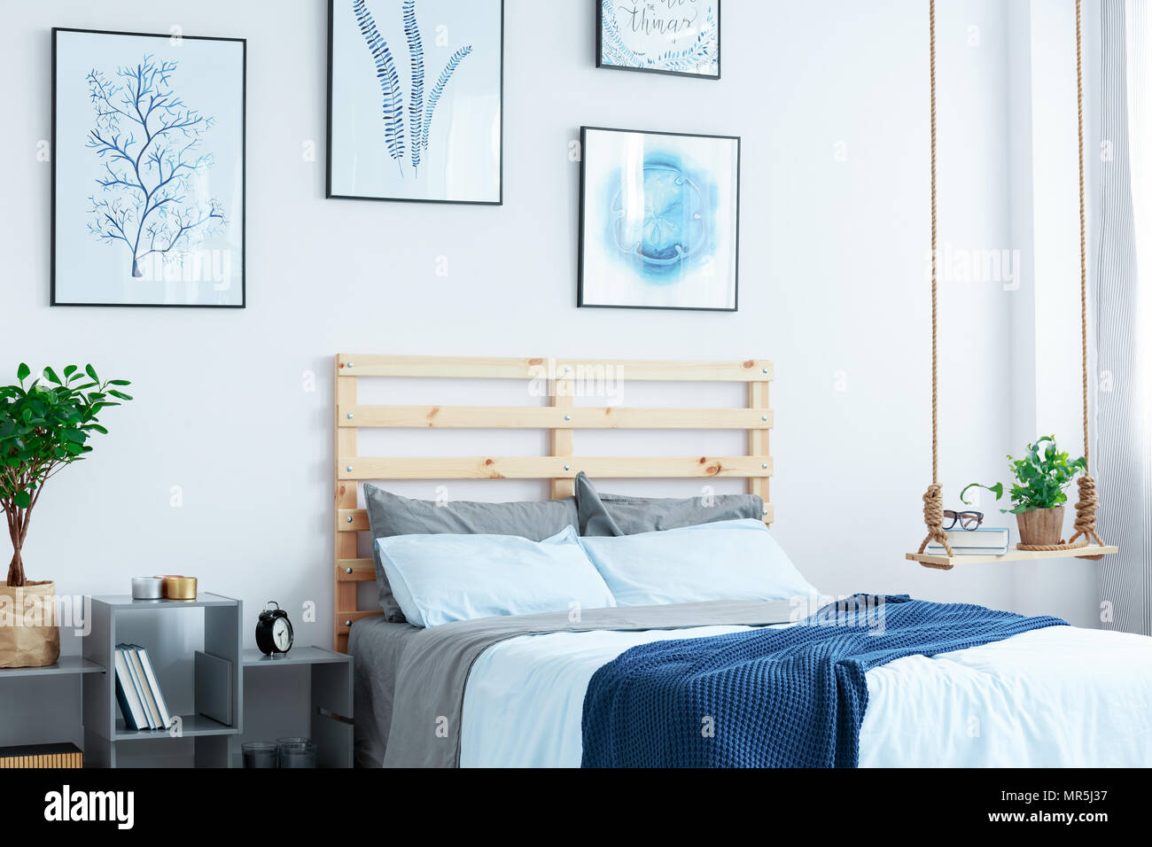 Regal Wand Stockfotos Und Bilder Kaufen Alamy