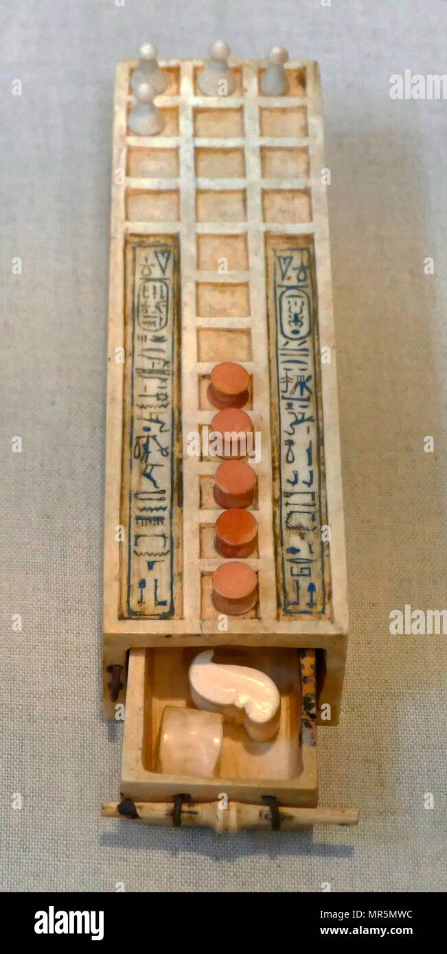 Elfenbein Spiel mit Box, im Grab von König Tutanchamun gefunden; 18. Dynastie. Circa 1323 v. Chr. Stockfoto