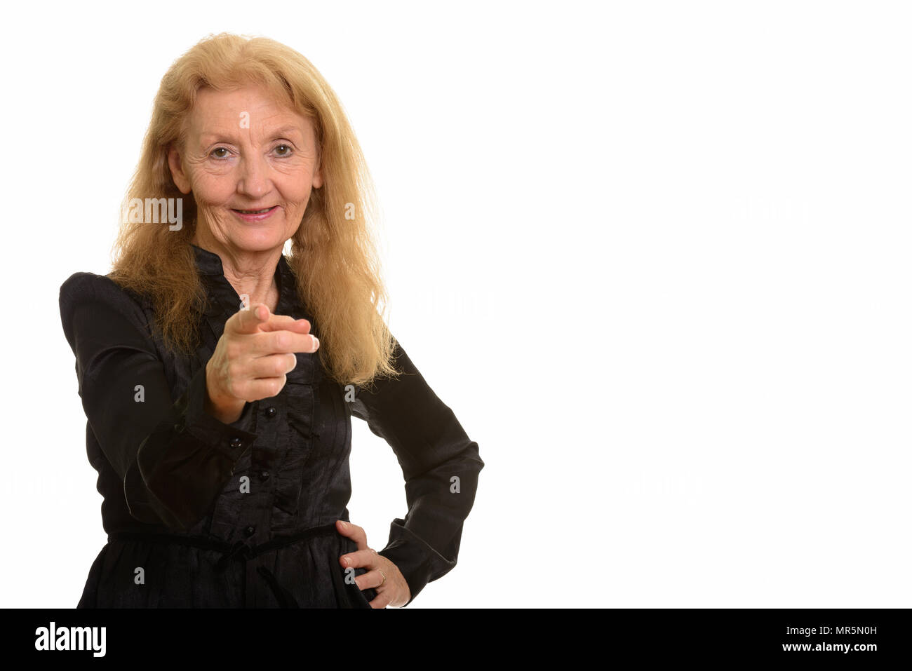 Portrait der Kaukasischen ältere Frau vor weißem Hintergrund Stockfoto