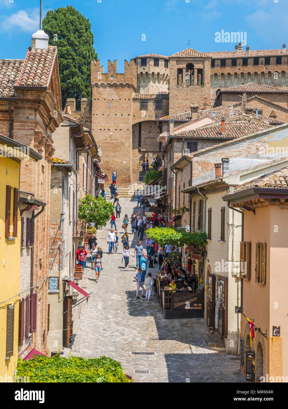 Gradara, kleine Stadt in der Provinz von Pesaro und Urbino, in der Region Marken in Italien. Stockfoto