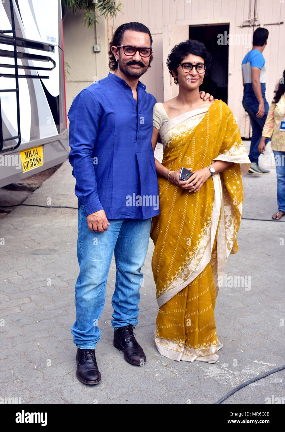Mumbai, Indien. 24. Mai, 2018. Indische Film Schauspieler Aamir Khan mit Frau Kiran Rao riss an Mehboob Studio, Bandra in Mumbai. Credit: Azhar Khan/Pacific Press/Alamy leben Nachrichten Stockfoto