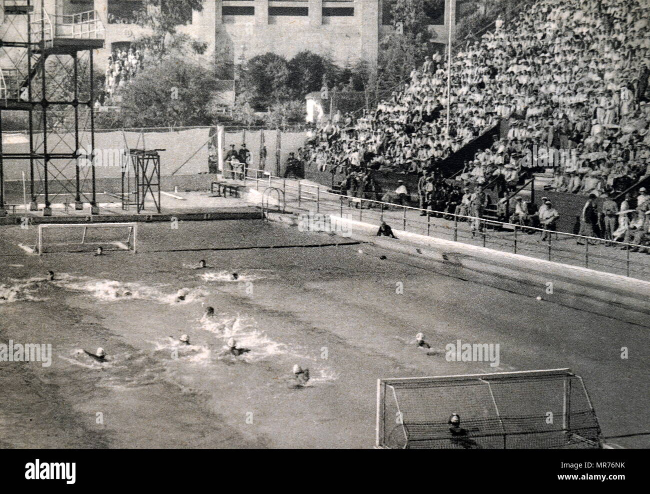 Foto von Amerika Vs. Deutschland im Wasserball bei den Olympischen Spielen 1932. Sie zogen 4-4 am 13.08.2008 9. Stockfoto