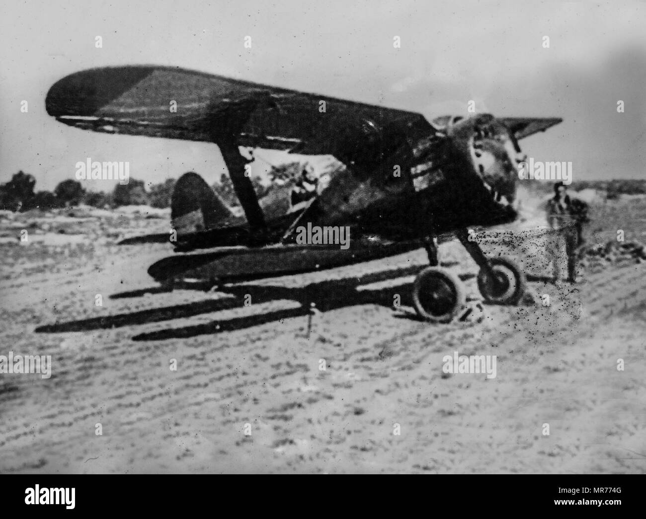 Saceruela, Spanien - 2017 September 2nd: Beschädigte Bilder bei Saceruela republikanischen Luftfahrt Flugplatz getroffen, Ciudad Real, Spanien Stockfoto