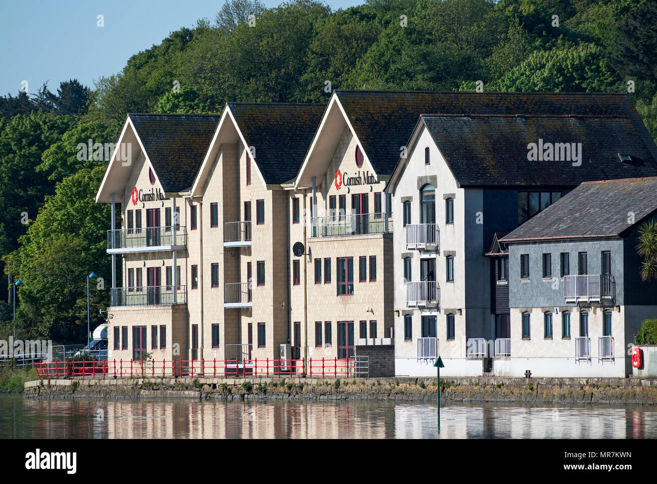 Riverside Wohnungen apartments Wohnen Office Räumlichkeiten, Fluss Fal, Truro, Cornwall, England, Großbritannien, Großbritannien. Stockfoto