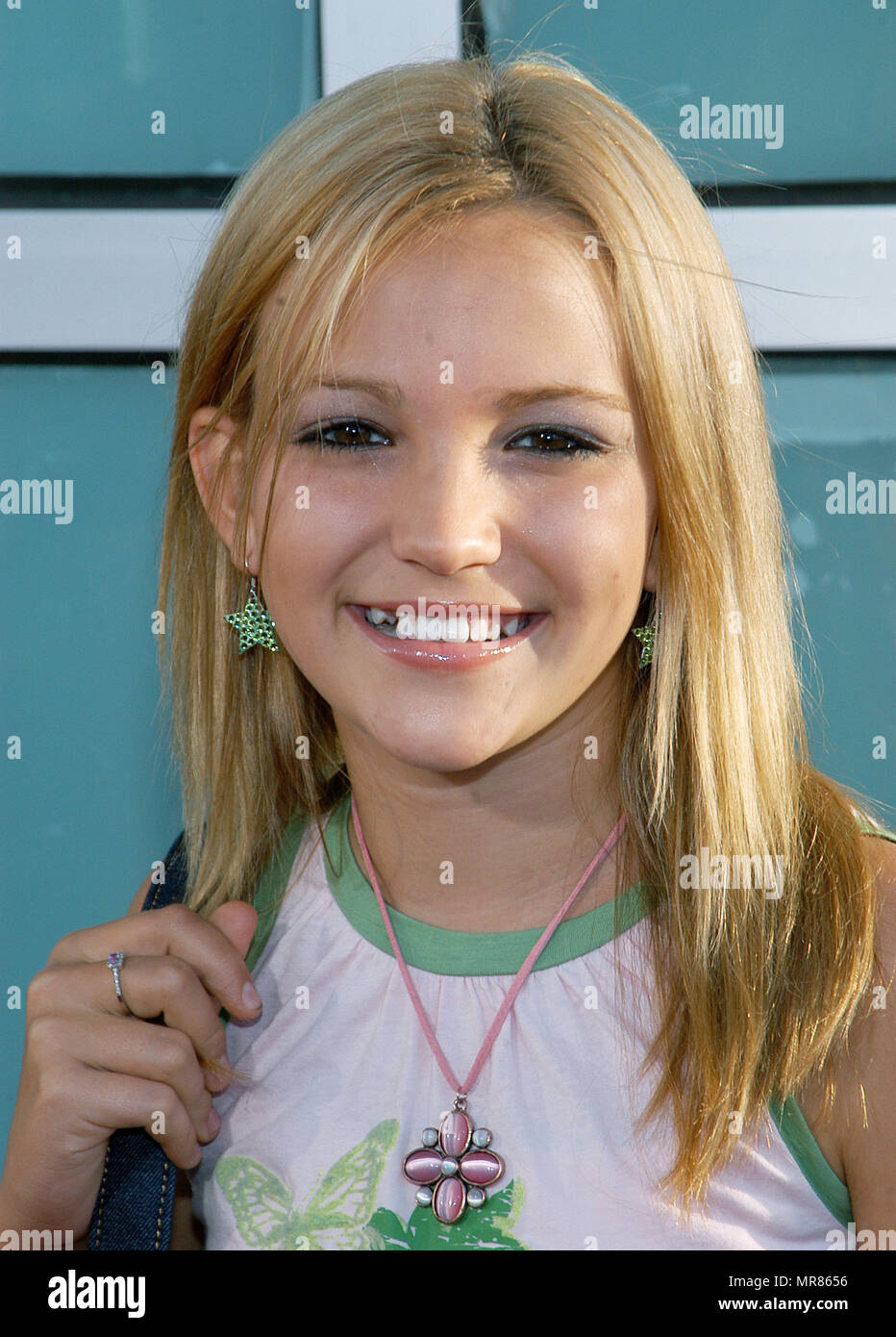 Jamie Lynn Spears bei der Ankunft im "Uptown Girls' Premiere im Cinerama Theatre in Los Angeles. August 4, 2003 SpearsJamieLynn 053 Red Carpet Event, Vertikal, USA, Filmindustrie, Prominente, Fotografie, Bestof, Kunst, Kultur und Unterhaltung, Topix Prominente Fashion/Vertikal, Besten, Event in Hollywood Leben - Kalifornien, Roter Teppich und backstage, USA, Film, Stars, Film Stars, TV Stars, Musik, Promis, Fotografie, Bestof, Kunst, Kultur und Unterhaltung, Topix, headshot, vertikal, eine Person aus dem Jahr 2003, Anfrage tsuni@Gamma-USA.com Stockfoto