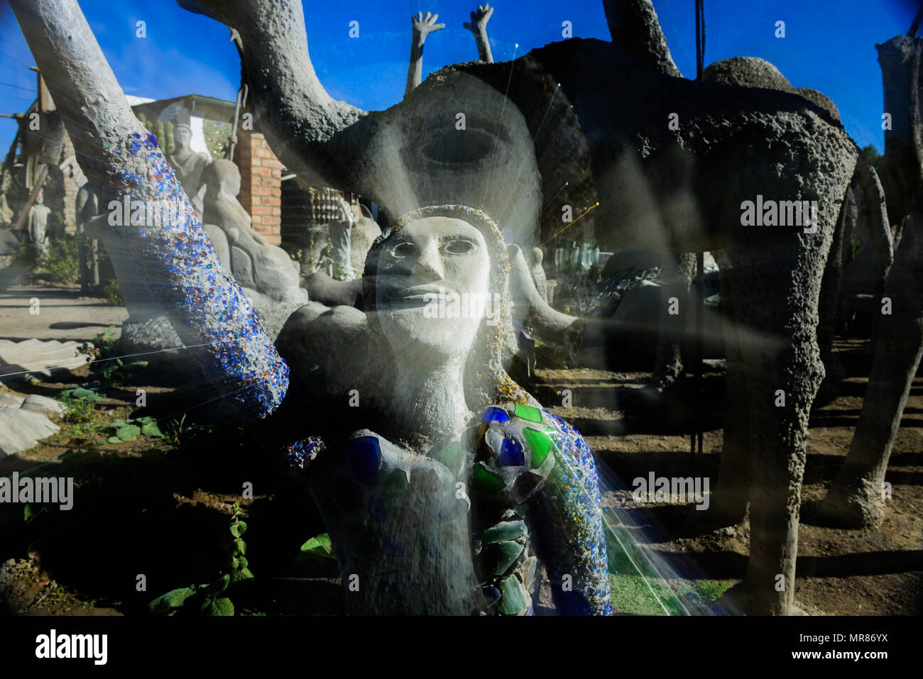 Die Owl House in der Südafrikanischen karoo Dorf Nieu Bethesda zeigt die Kunstwerke der reclusive Helen Martins, der 1976 Selbstmord begangen Stockfoto