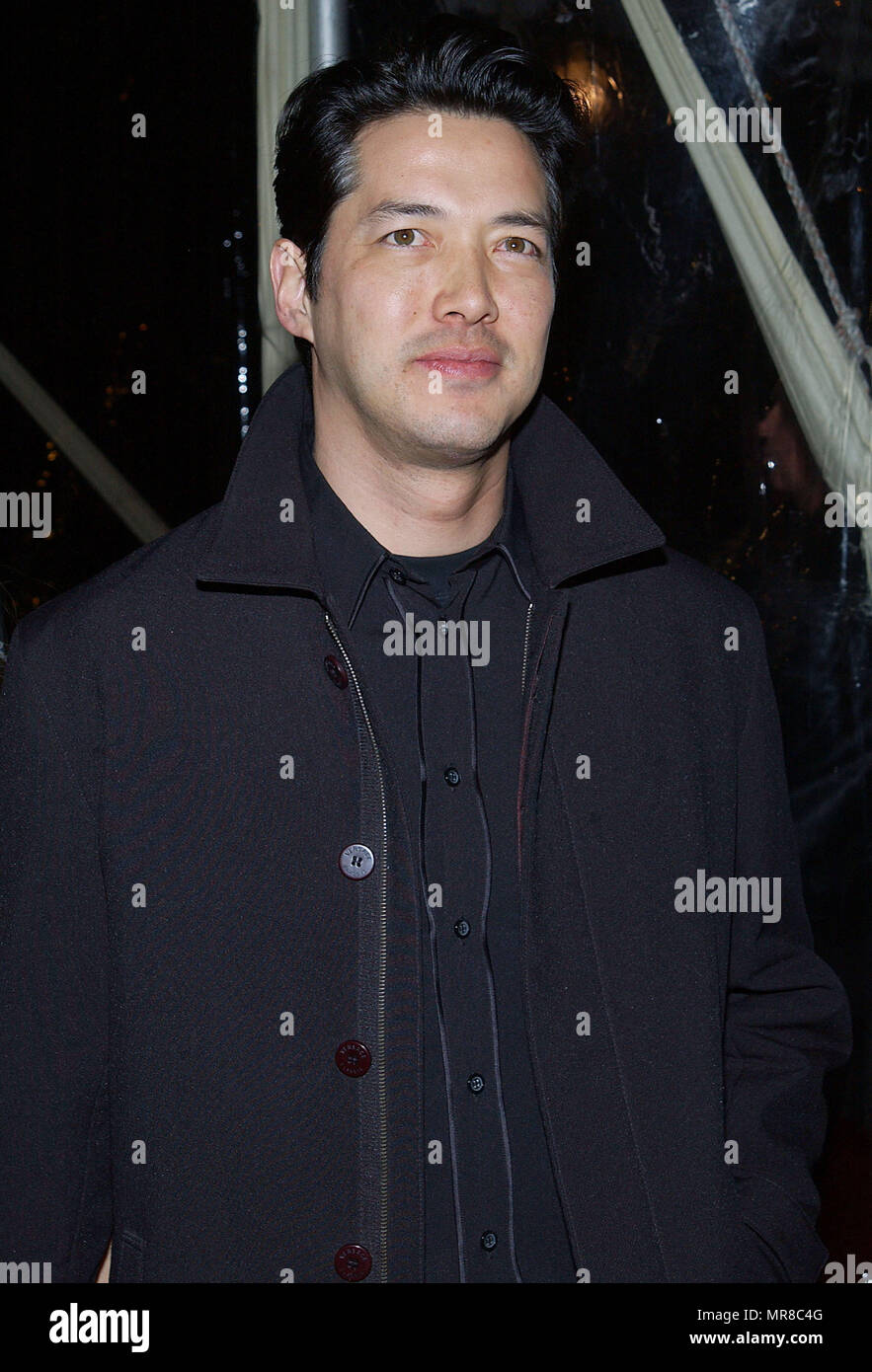 Russell Wong anreisen, bei der Premiere von Twisted auf der Paramount in Los Angeles., 23. Februar 2004. WongRussell 042 Red Carpet Event, Vertikal, USA, Filmindustrie, Prominente, Fotografie, Bestof, Kunst, Kultur und Unterhaltung, Topix Prominente Fashion/Vertikal, Besten, Event in Hollywood Leben - Kalifornien, Roter Teppich und backstage, USA, Film, Stars, Film Stars, TV Stars, Musik, Promis, Fotografie, Bestof, Kunst, Kultur und Unterhaltung, Topix, headshot, vertikal, eine Person aus dem Jahr 2003, Anfrage tsuni@Gamma-USA.com Stockfoto