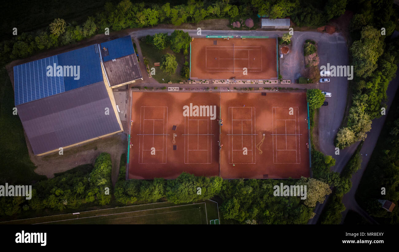 Luftaufnahme von einige Tennisplätze Stockfoto
