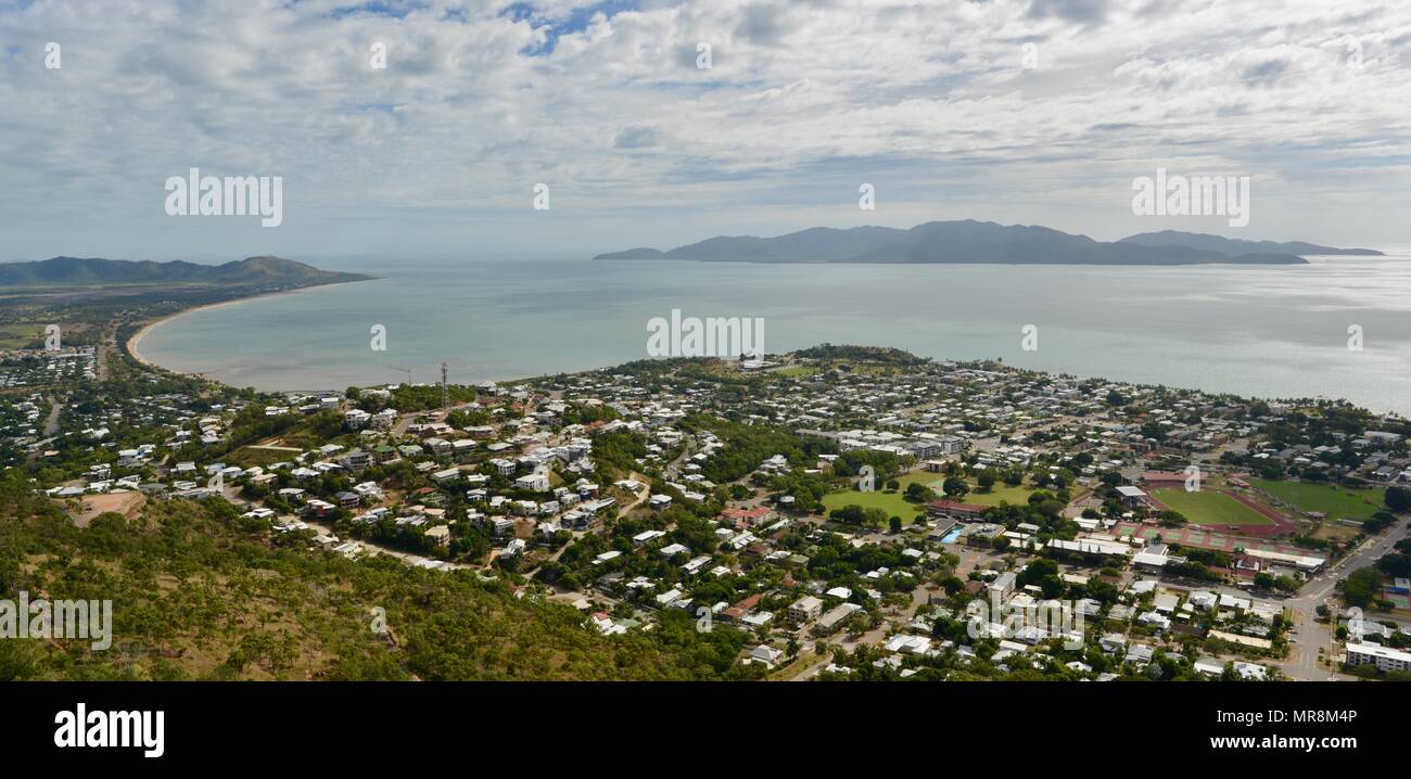 Blick von Townsville vom Castle Hill, QLD 4810, Australien Stockfoto