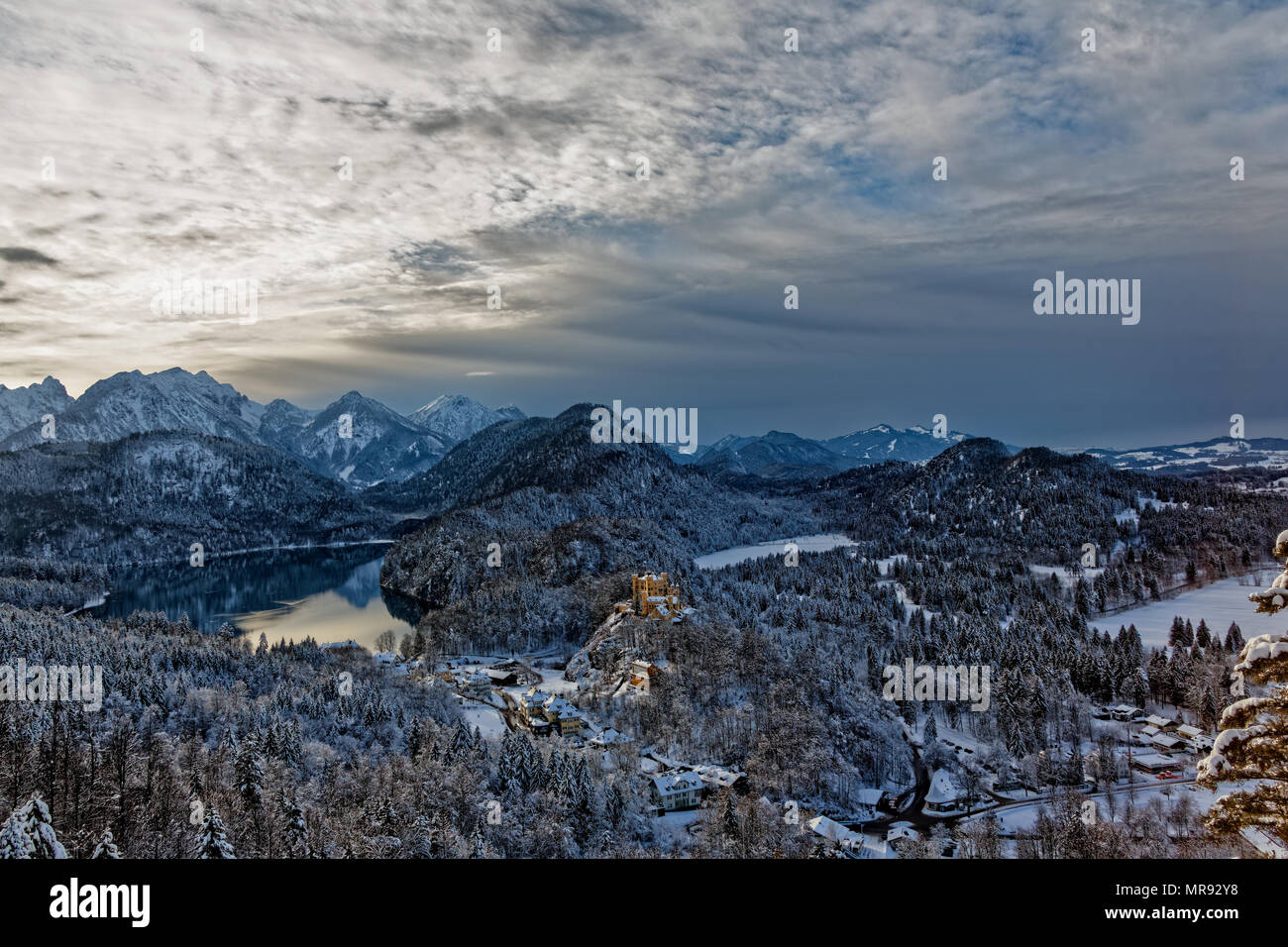 Winter in Bayern - Schwangau - Schloss Hohenschwangau. Winter in Bayern - Schwangau - Schloss Hohenschwangau. Stockfoto