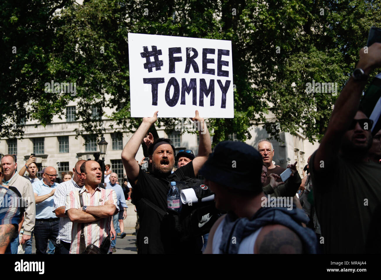 London, UK, 26. Mai 2018. Demonstrant Berufung, zu der sich Tommy Robinson Credit: Alex Cavendish/Alamy leben Nachrichten Stockfoto