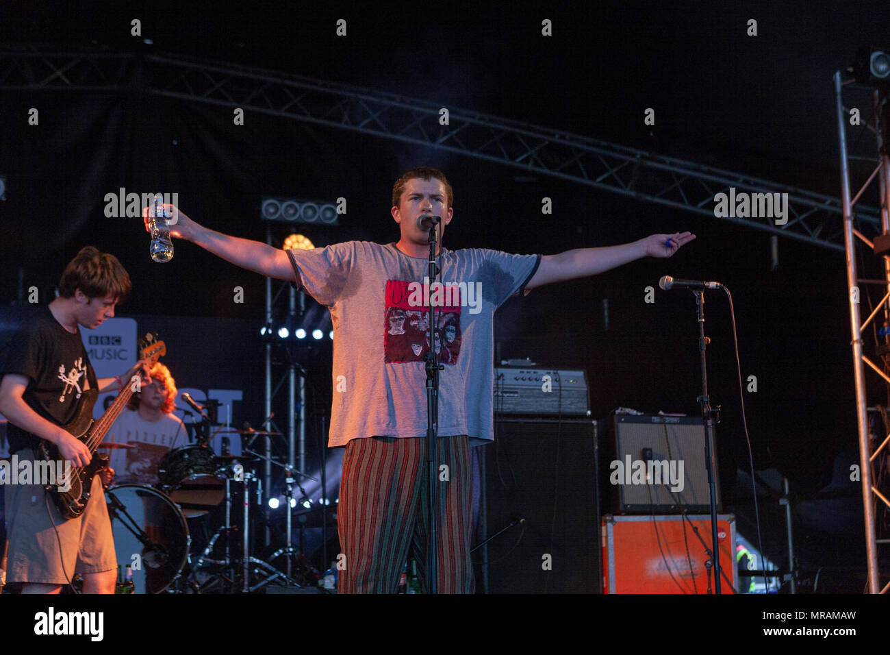 Belfast, UK. 6. Mai 2018. Schande gibt einen britischen Post-Punk-Band ursprünglich aus London. Ihr Debütalbum Loblieder wurde am 12. Januar 2018 veröffentlicht. Die Gruppe hat Beifall von Publikationen einschließlich der NME, Einfügen und Clash empfangen. Eddie Green, Charlie Forbes, Josh Finerty, Sean Coyle-Smith, Charlie Steen. Stockfoto