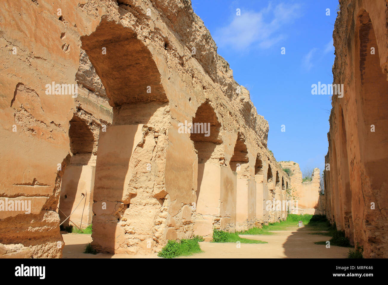 Ehemaligen königlichen Stallungen von Moulay Ismail, Meknes, Marokko Stockfoto