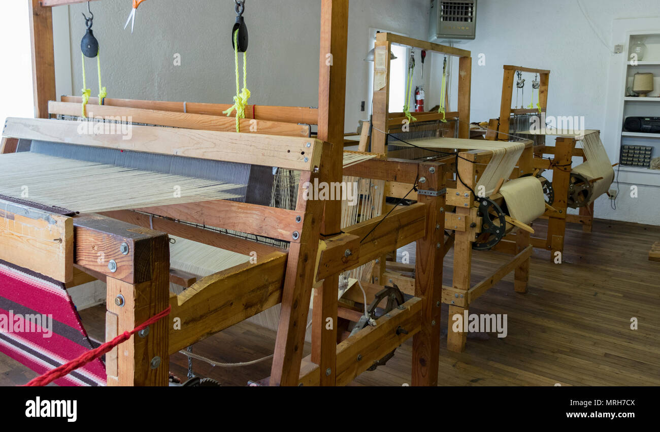 Loom verwendet für das Weben von Südwesten, Native American decken. Stadt Chimayó, entlang der Hohen Straße zwischen Santa Fe und Taos, New Mexico, USA. Stockfoto