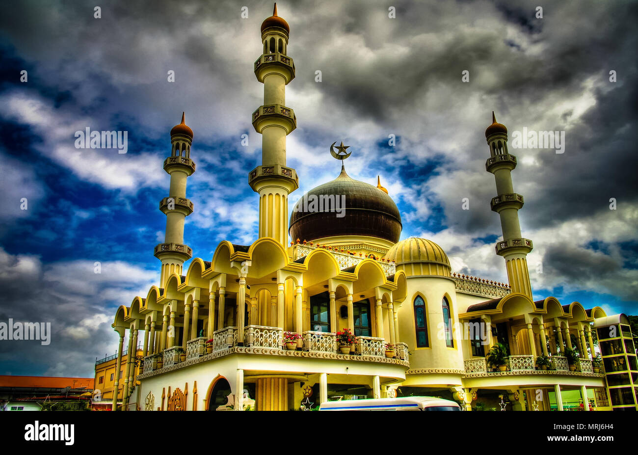 Außenansicht der Keizerstraat Moschee in Paramaribo, Suriname Stockfoto