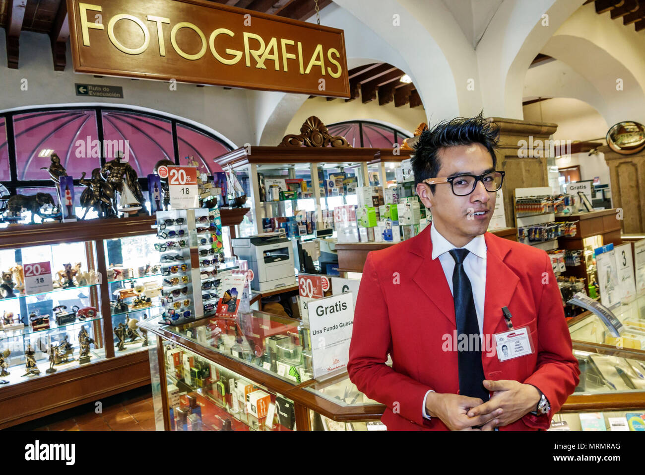 Mexiko-Stadt, Bundesbezirk CDMX, lateinamerikanische ethnische Minderheit, Einwanderer, Mexikaner, Alvaro Obregon San Angel, Sanborns, Verkaufsanzeige Stockfoto