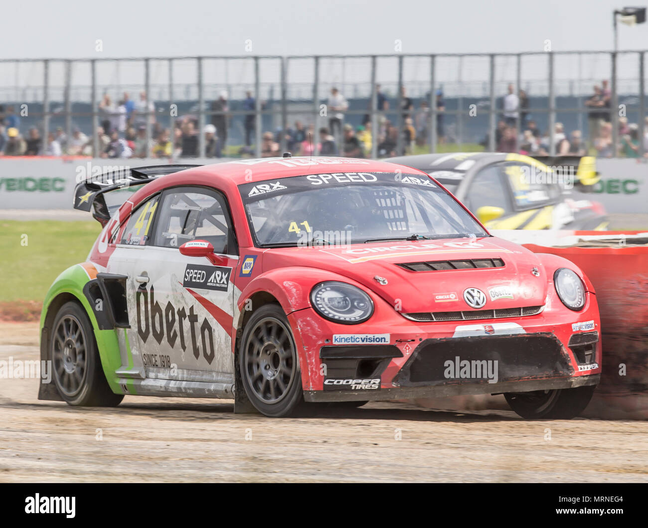 27. Mai 2018, Silverstone, Towcester, England; Cooper reifen Welt RX von Großbritannien, die SpeedMachine Festival; Scott Speed (USA) in der Volkswagen Käfer für Team Volkswagen Andretti Rallycross USA während der Qualifizierung 4 von Amerika Rallycross Meisterschaft Stockfoto