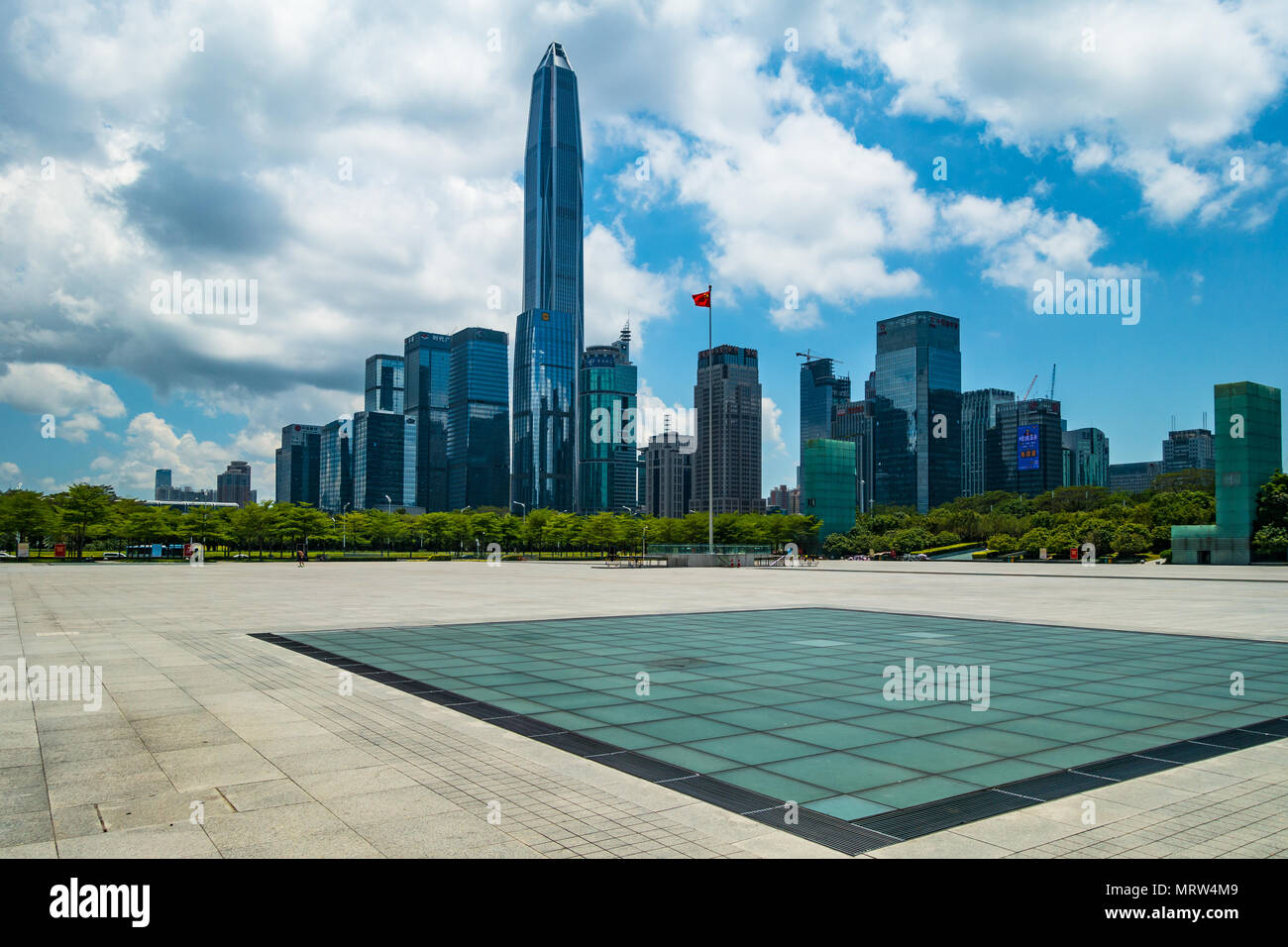 Shenzhen Skyline und das Stadtbild, Ping Tower das höchste Gebäude in Futian District, Shenzhen, China Stockfoto