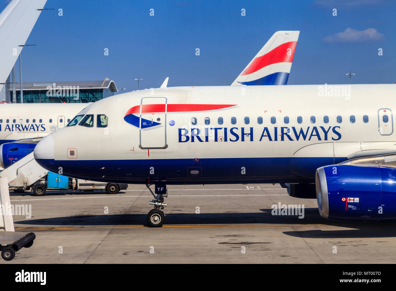 British Airways Flugzeuge am Flughafen Heathrow, London, Großbritannien Stockfoto