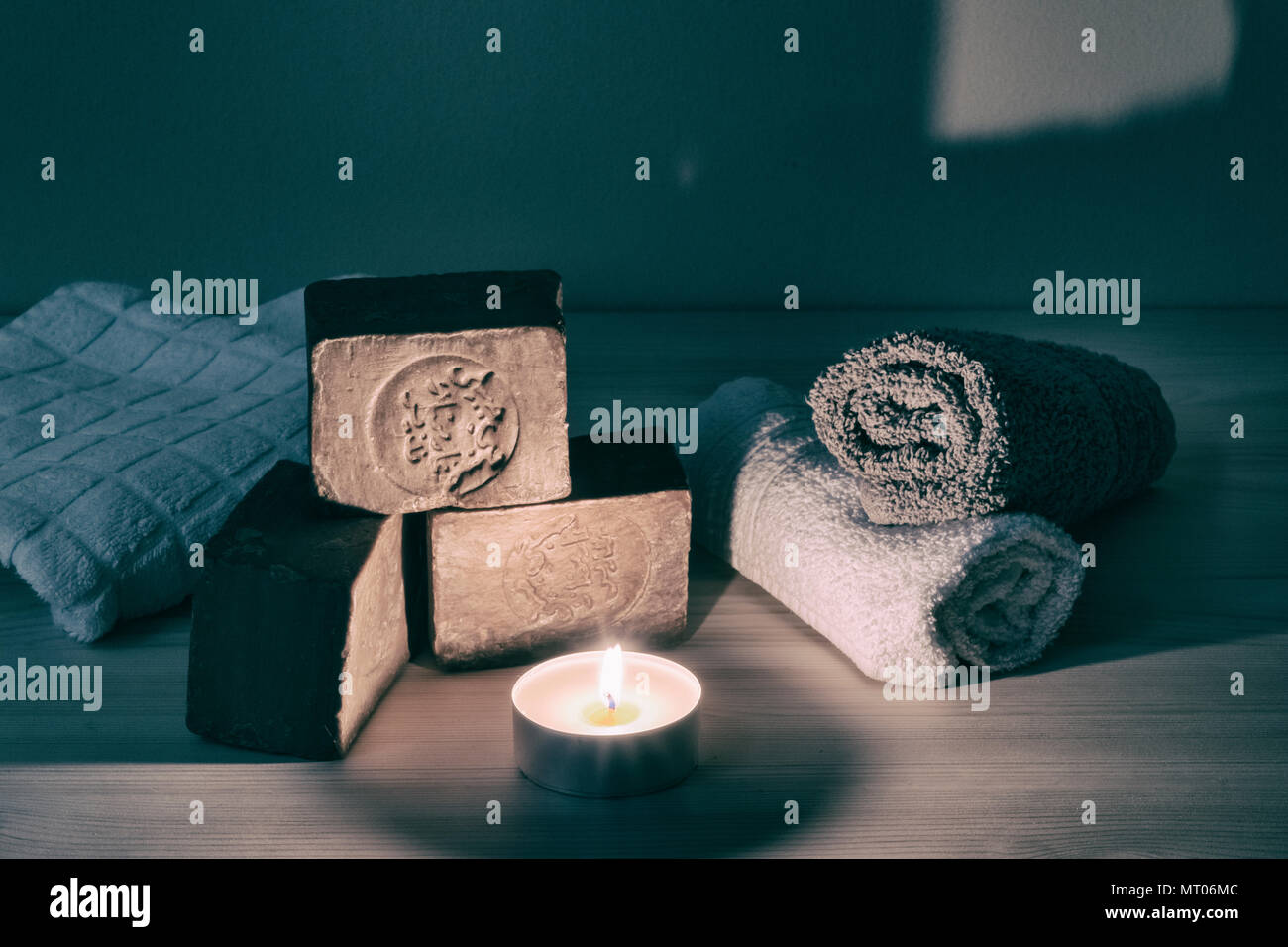 Herkömmliche Olivenöl Seifen bars in Aleppo, Syrien mit Vintage Wirkung. Stockfoto