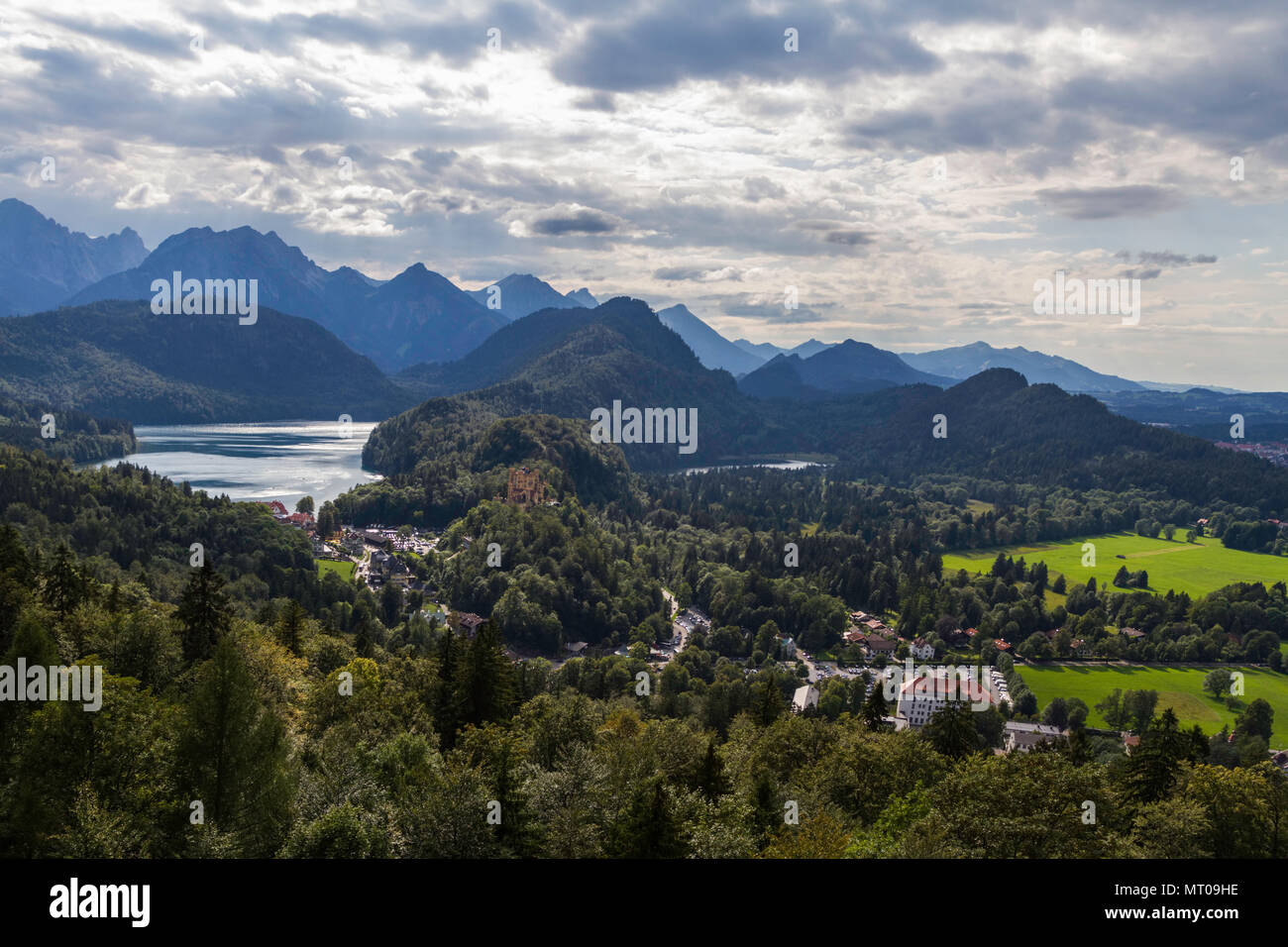 Die berühmten Alpsee und See Schwan in der Nähe von Schloss Neuschwanstein in Bayern, Deutschland Stockfoto