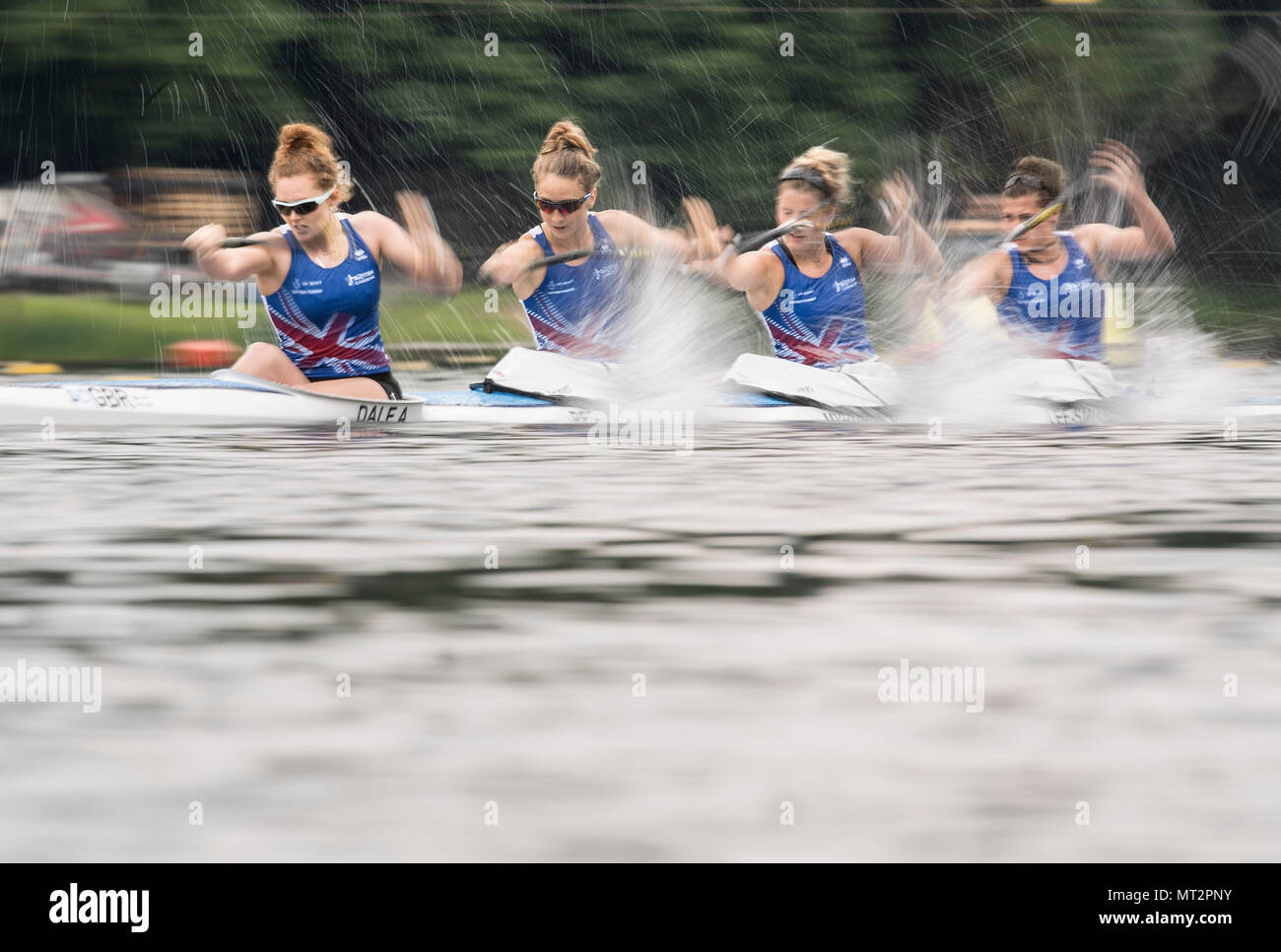 Duisburg, Deutschland. 27. Mai, 2018. Funktion, Dynamik, Action, Team GBR - Great Britan, [1] DALE, Ava, [2] REES - Clark, Samantha, [3] MYBURGH, Renee, [4] LEE SMITH, Lucy, Final der Frauen B K 4 500 m auf ICF 27.05.2018 Kanu-WM in Duisburg von 25.05. - 27.05.2018 in Duisburg/Deutschland. | Verwendung der weltweiten Kredit: dpa/Alamy leben Nachrichten Stockfoto