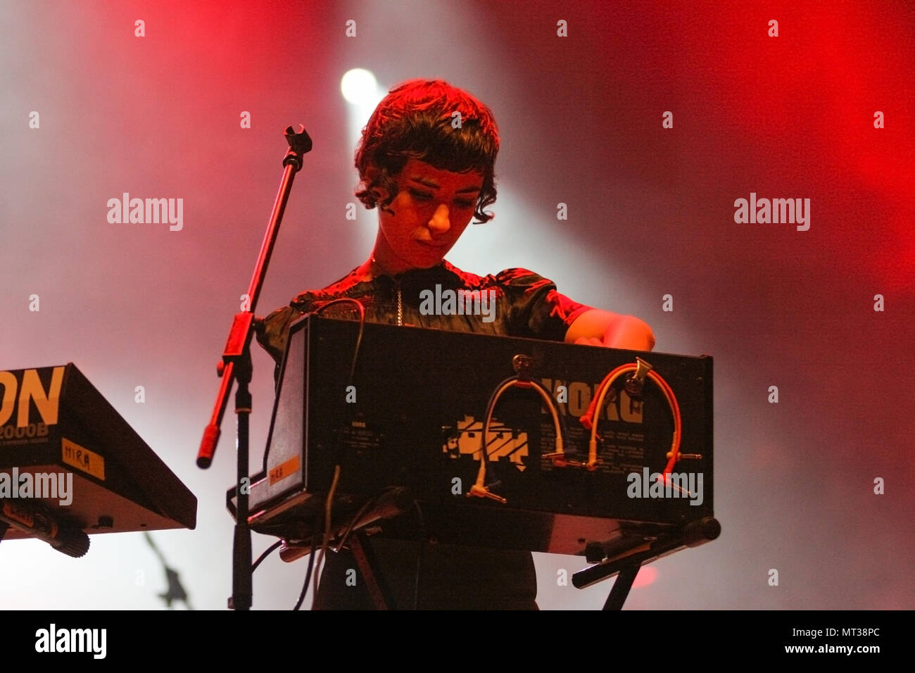 Mira Aroyo in Ladytron durchführen an den Exit Festival 2005, Novi-sad, Serbien. Stockfoto