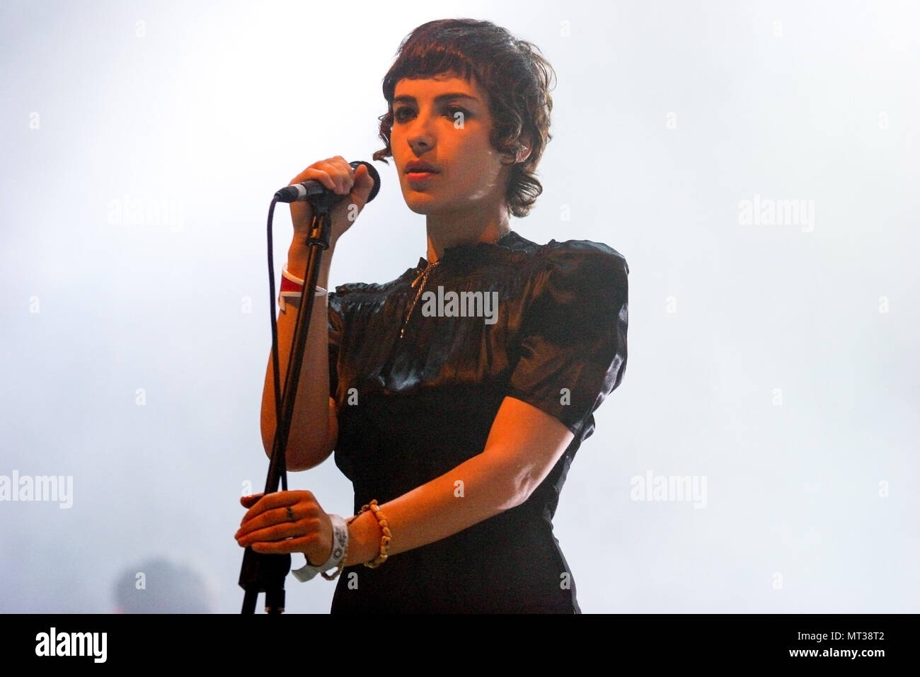 Mira Aroyo in Ladytron durchführen an den Exit Festival 2005, Novi-sad, Serbien. Stockfoto