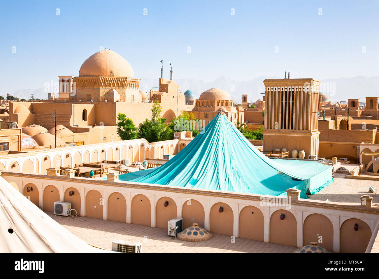 Panoramaaussicht auf Dächern und windcatcher von Kashan, Iran Stockfoto