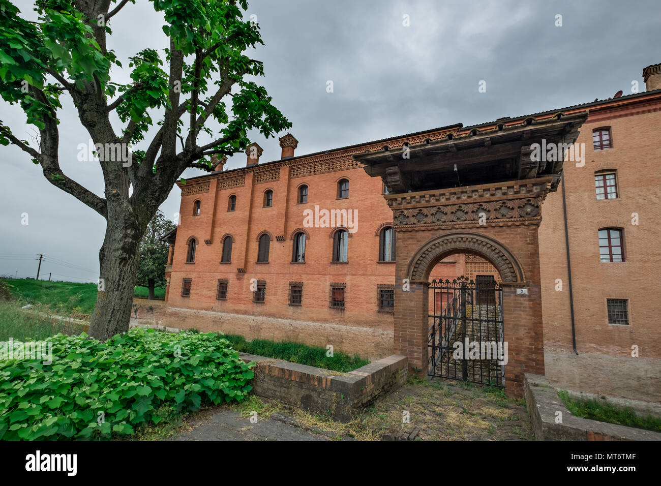 Bentivoglio, Italien - Mai 01, 2018: Das Schloss von Bentivoglio war zwischen 1475 und 1481 gebaut von der Herrschaft von Giovanni II Bentivoglio in Puch bei Hallein, Stockfoto