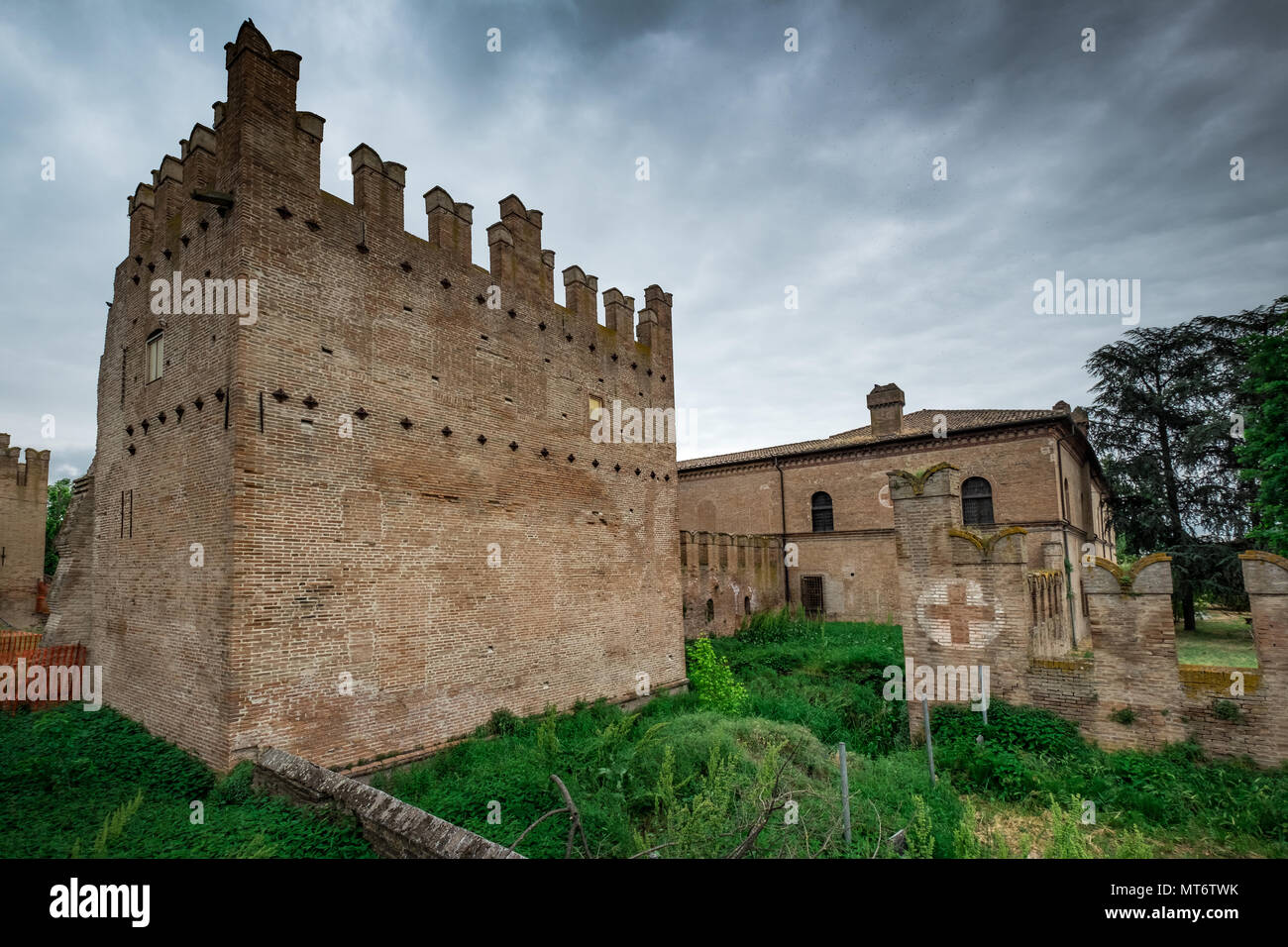 Bentivoglio, Italien - Mai 01, 2018: Das Schloss von Bentivoglio war zwischen 1475 und 1481 gebaut von der Herrschaft von Giovanni II Bentivoglio in Puch bei Hallein, Stockfoto