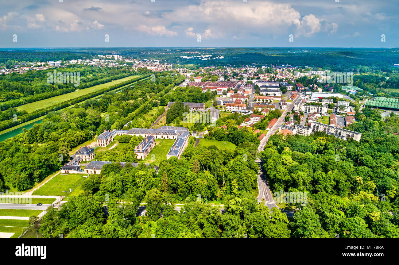 Luftaufnahme von Fontainebleau und Avon. Seine-et-Marne in Frankreich Stockfoto