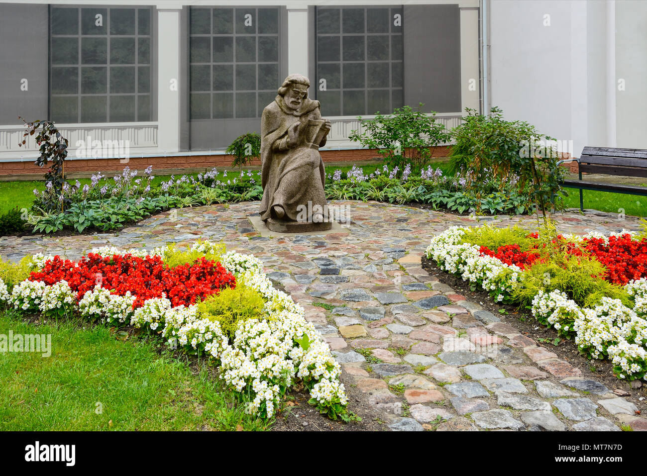 Kaliningrad, einer alten Denkmal für die mittelalterlichen Dichter und Komponist Walther von der Vogelweide Stockfoto