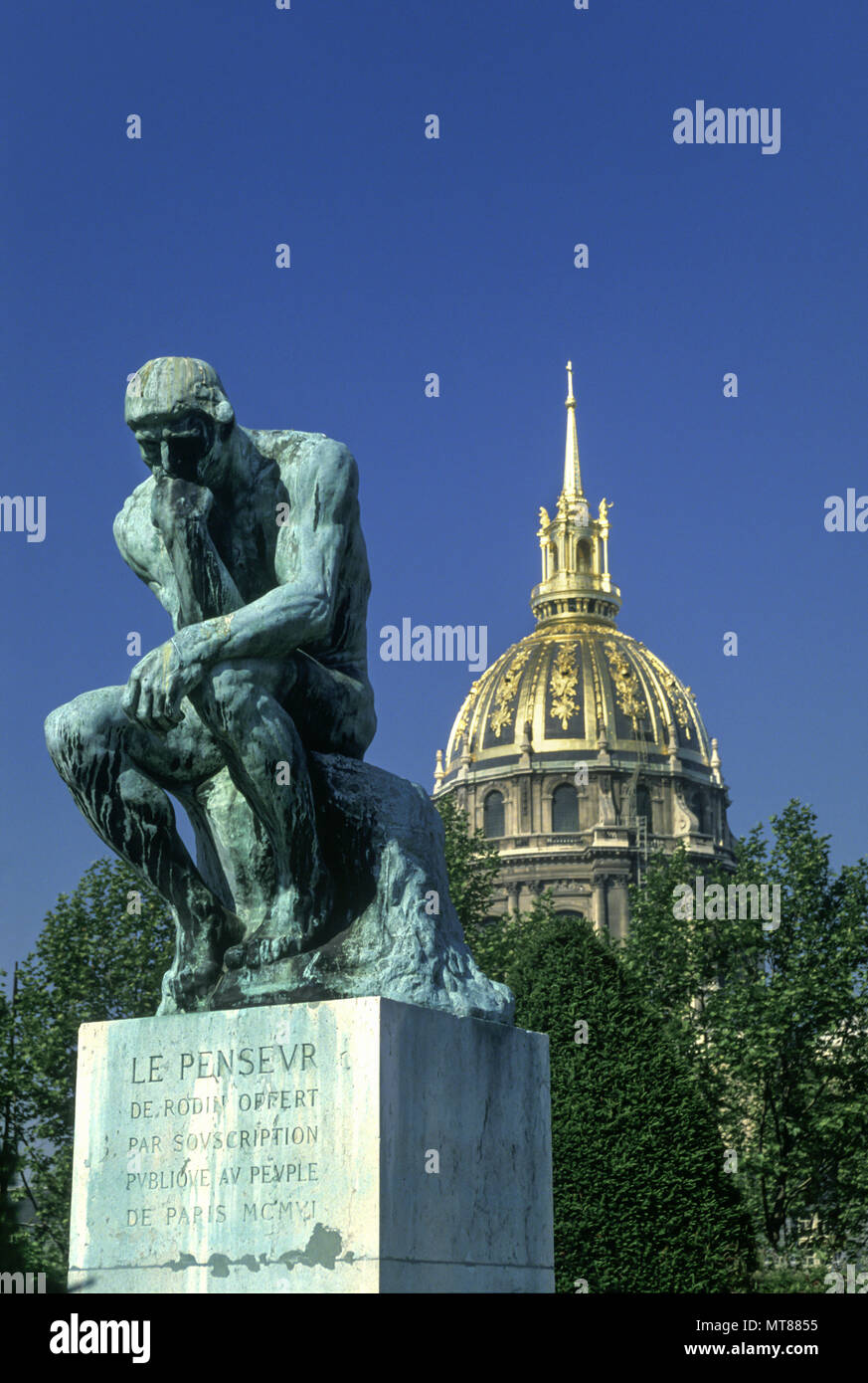 1990 historische DENKER STATUE (© Auguste Rodin 1909) LES INVALIDES DOME RODIN MUSEUM PARIS FRANKREICH Stockfoto