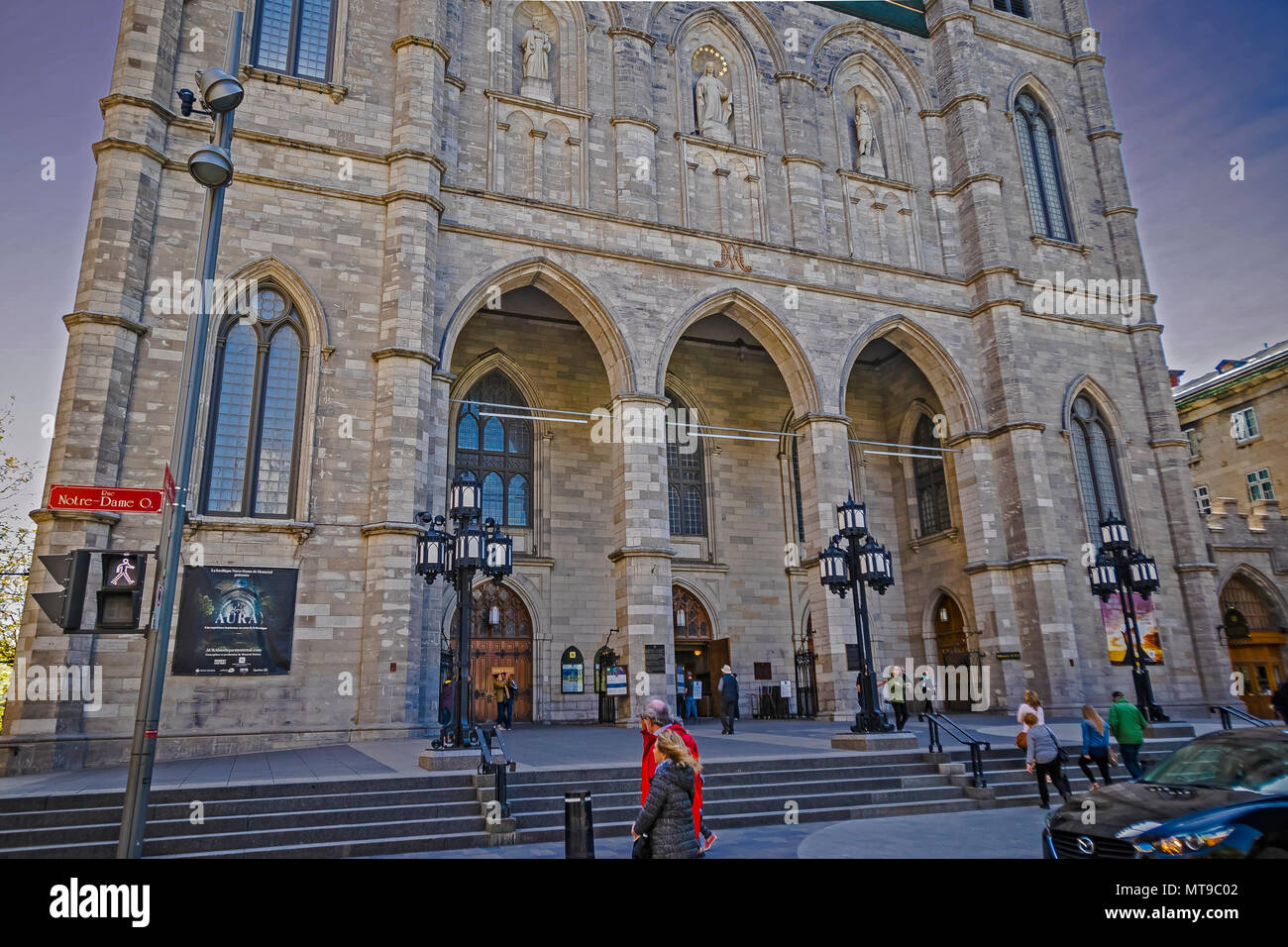 Notre-dame-Basilika in der Altstadt von Montreal Stockfoto