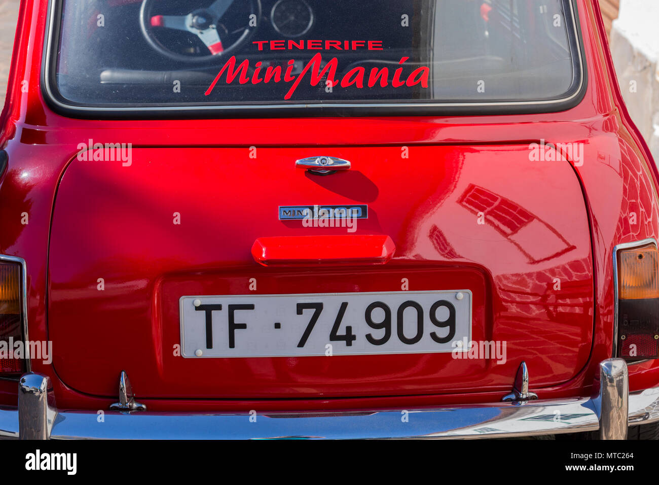 1971 rot Mini 1000 Oldtimer restauriert, in Vilaflor, Kanarische Inseln, Spanien geparkt, Stockfoto
