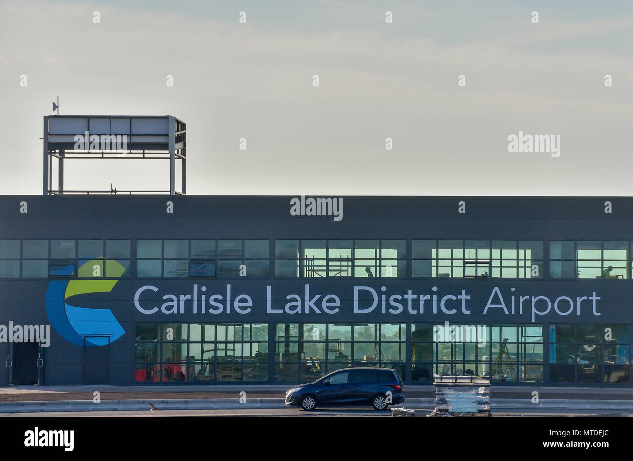 Carlisle, Großbritannien. 29. Mai 2018. Erste Flüge von Carlisle Lake District Flughafen verschoben. Die Arbeit geht weiter am neuen Flughafen Terminal Gebäude. Nur wenige Tage vor der Abreise des kommerziellen Flug vom Flughafen seit den 80er Jahren, die von der Schottischen airline Loganair bis September vertagt worden. Fotografie 20 Credit: STUART WALKER/Alamy leben Nachrichten Stockfoto