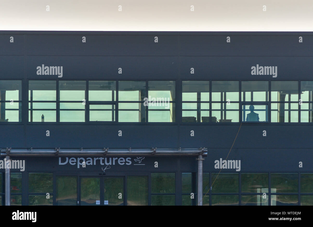 Carlisle, Großbritannien. 29. Mai 2018. Erste Flüge von Carlisle Lake District Flughafen verschoben. Die Arbeit geht weiter am neuen Flughafen Terminal Gebäude. Nur wenige Tage vor der Abreise des kommerziellen Flug vom Flughafen seit den 80er Jahren, die von der Schottischen airline Loganair bis September vertagt worden. Fotografie 20 Credit: STUART WALKER/Alamy leben Nachrichten Stockfoto