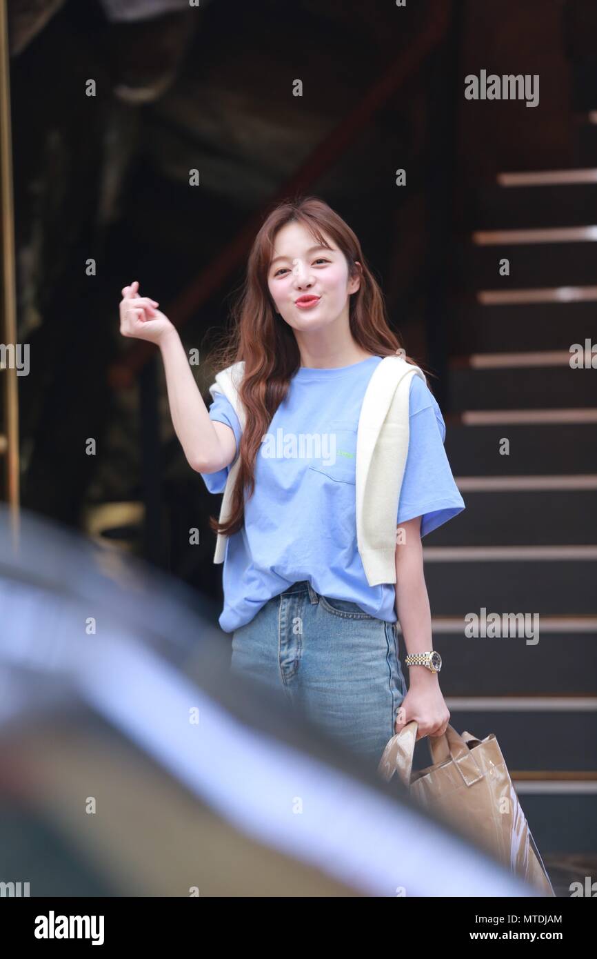 Seoul, Korea. 29 Mai, 2018. Kim Myungmin, Kim Hyun Joo, Ra Mi lief