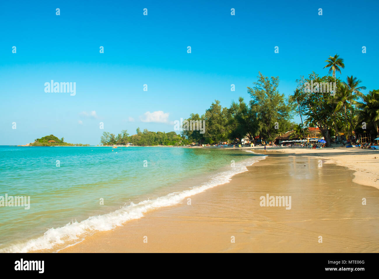 Tropische Choeng Mon Strand der Insel Koh Samui in Thailand. Stockfoto