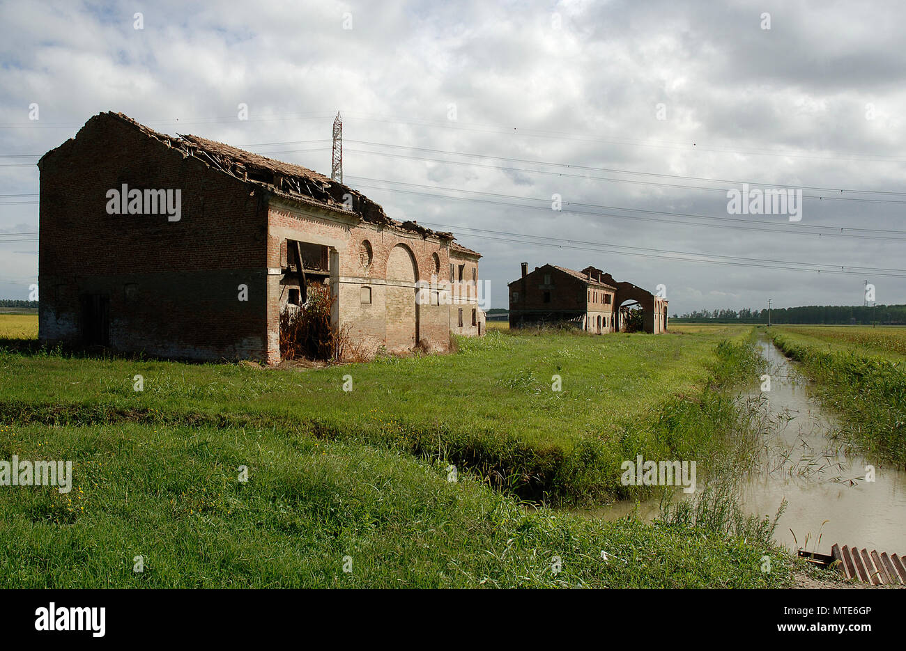 Taglio di Po (Ro), Venetien, Italien, Po Delta, einige alte landwirtschaftliche Gebäude Stockfoto