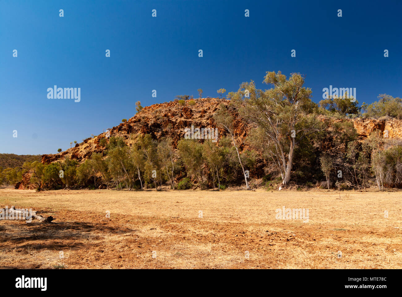 Mt Benstead Creek und Bereich im East MacDonnell Ranges in der Nähe von Alice Springs, Northern Territories, Australien Stockfoto