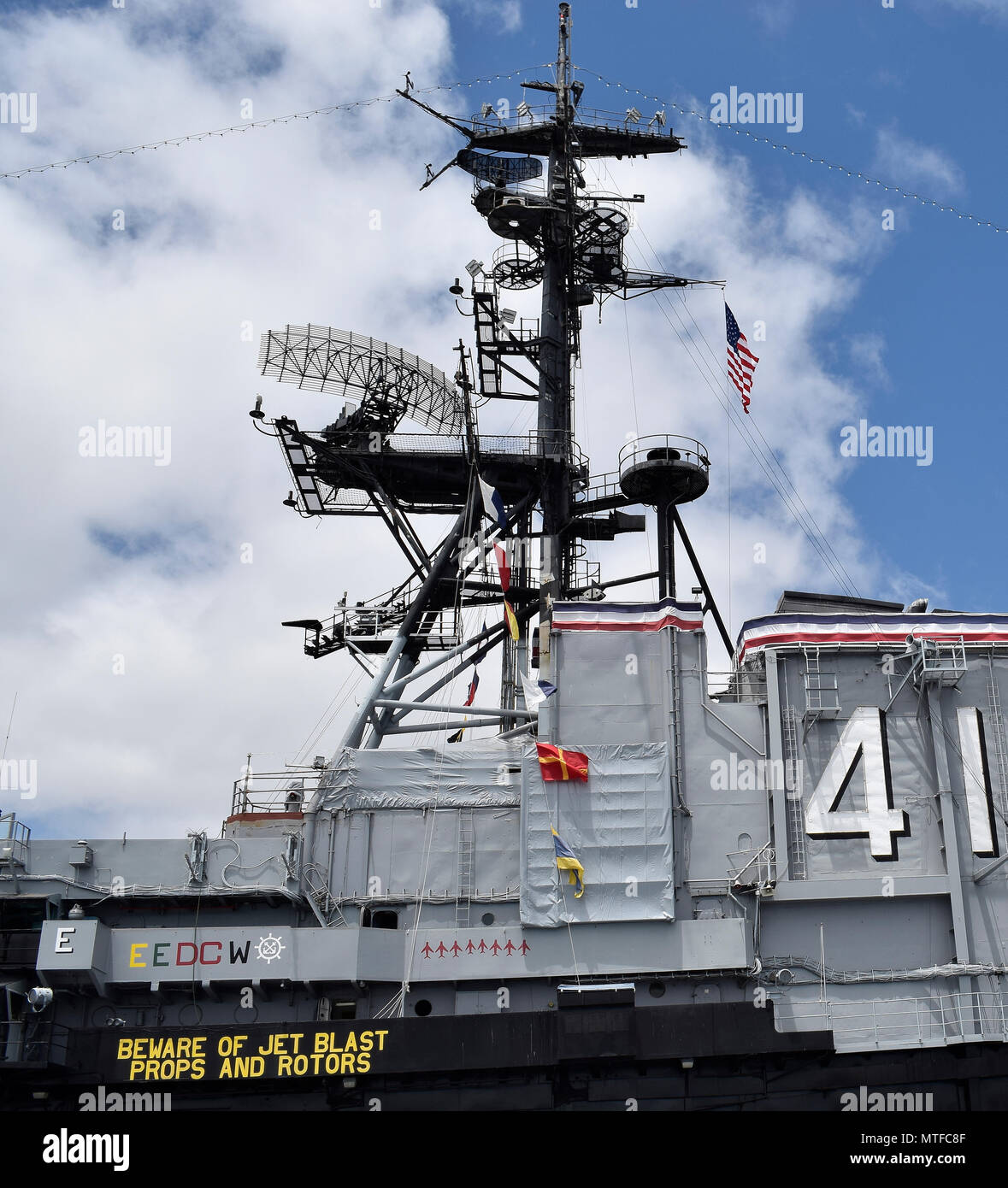 Insel auf der USS Midway Museum, Flugzeugträger, San Diego, Kalifornien Stockfoto