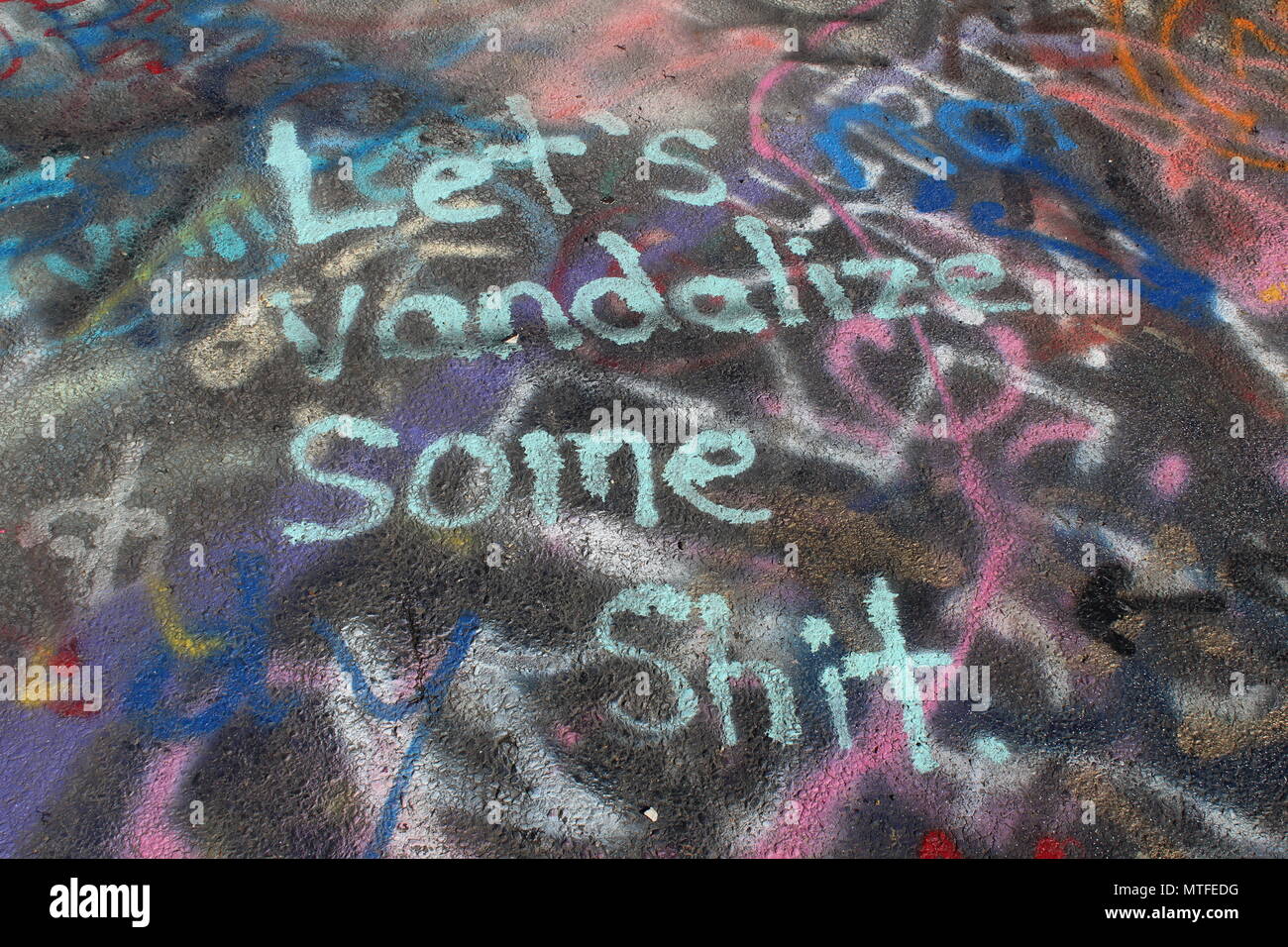 Spray Lack auf den Graffiti Autobahn in Centralia, Pennsylvania Stockfoto