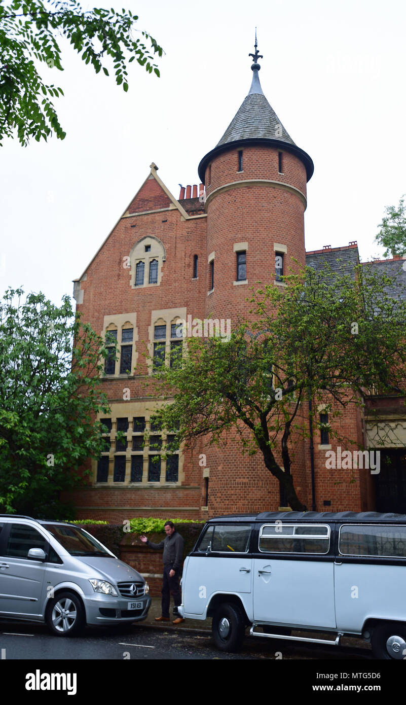 Jimmy's Seite Kensington in London als eine Entscheidung über die Gewährung von Sänger Robbie Williams Baugenehmigung eine unterirdische Swimmingpool und Fitnessraum zu bauen zurückgestellt wurde. Stockfoto