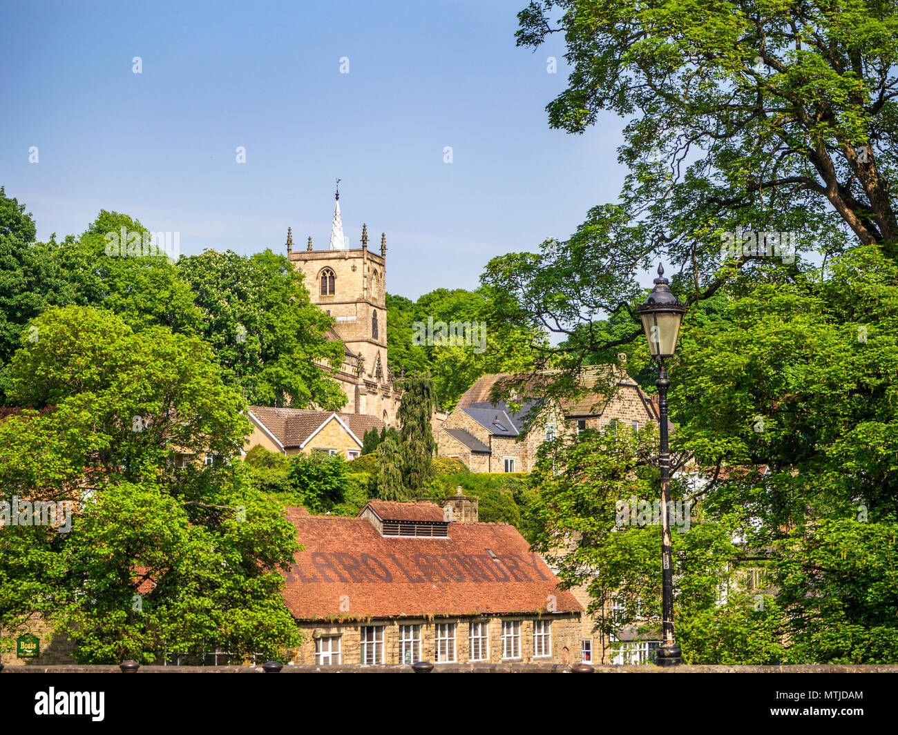 St Johns Kirche und Claro Wäsche an Knaresborough North Yorkshire England Stockfoto