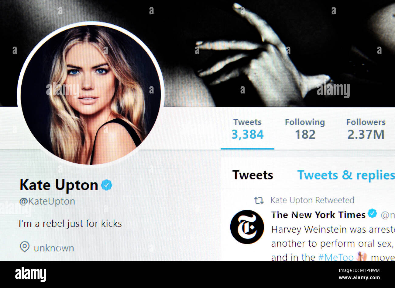 Kate Upton Twitter Seite (2018) Stockfoto