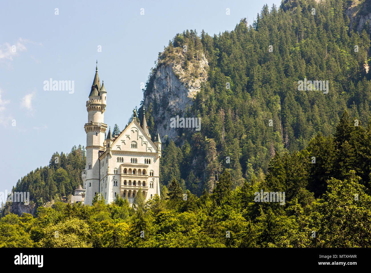 Schloss Neuschwanstein (New Swanstone Schloss), eine aus dem 19. Jahrhundert im neuromanischen Stil Palace im Auftrag von Ludwig II. von Bayern in der Nähe von Füssen, Deutschland Stockfoto