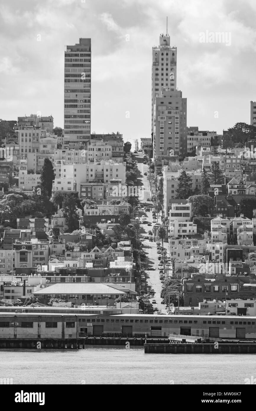 Der Jones Street, San Francisco gesehen vom Boot aus Stockfoto