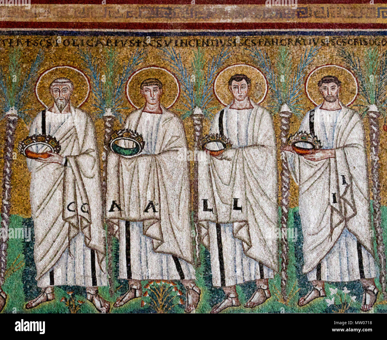 . Englisch: Polycarp, Vinzenz von Saragossa, pancras von Rom, und der hl. Chrysogonus. 28. Juli 2011. in Sant'Apollinare Nuovo Ravenna 491 Polykarp, Vincent, Pancras und Chrysogonus Stockfoto